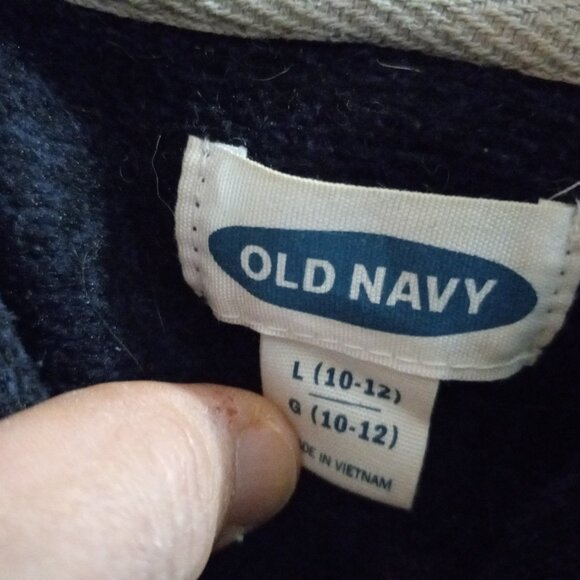 old navy sweater size 10-12 boys - Picture 2 of 4